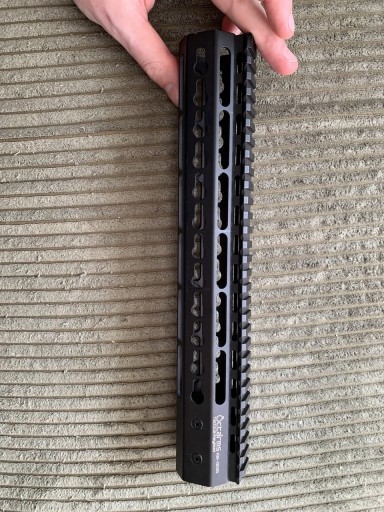 Zdjęcie oferty: Handguard Keymod Ares octarms 12”