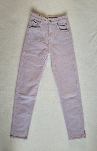 Zdjęcie oferty: Sztruksowe, fioletowe spodnie Pull&Bear eur 34