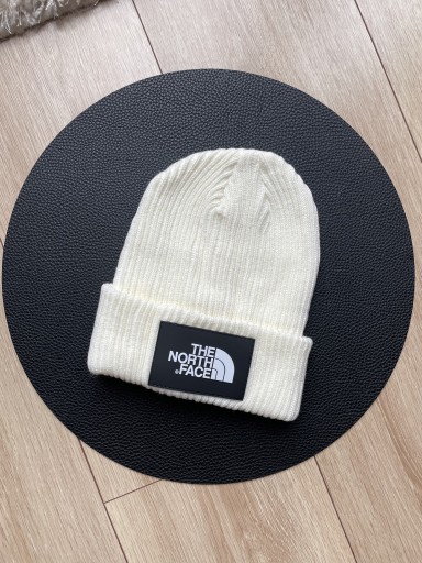 Zdjęcie oferty: The North face czapka zimowa biała unisex