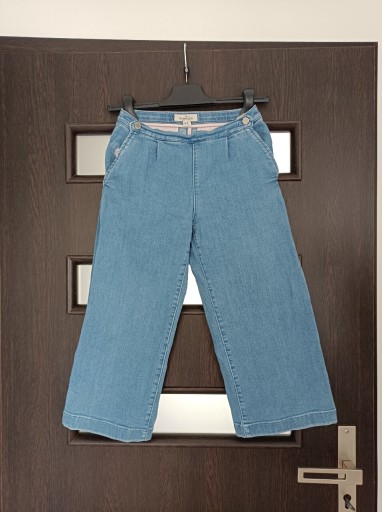 Zdjęcie oferty: Dziecięce spodnie jeansowe massimo dutti