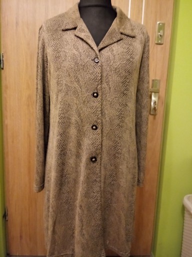 Zdjęcie oferty: Narzutka płaszcz damski dzianinowy rozmiar 48