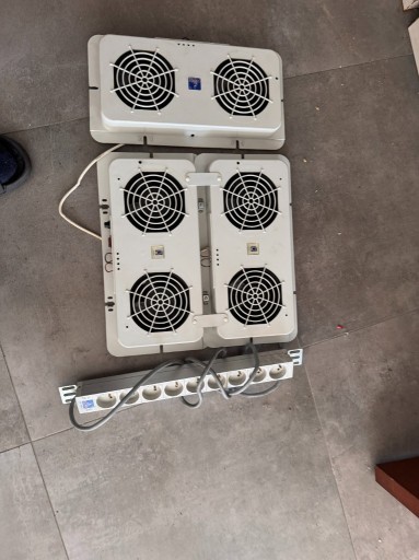 Zdjęcie oferty: wentylatory zpas  szafa it szafa serwerowa