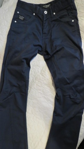 Zdjęcie oferty: Spodnie bawełniane Jack&Jones 30/34