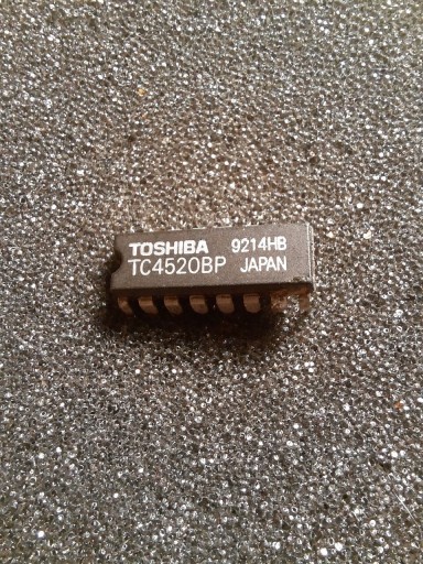 Zdjęcie oferty: Uklad scalony,,TOSHIBA 9214HB TC4520BP JAPAN,,