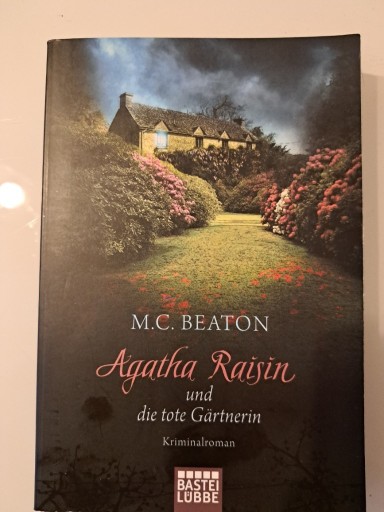 Zdjęcie oferty: M.C. Beaton "Agatha Rasin und die tote Geartnerin"