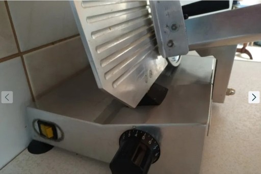 Zdjęcie oferty: KRAJALNICA DO WĘDLIN GS-220 N | REDFOX 00000409