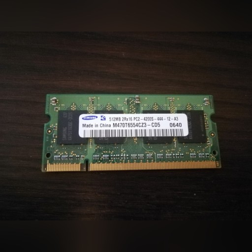 Zdjęcie oferty: Pamięć 512MB DDR2 Samsung do Laptopa