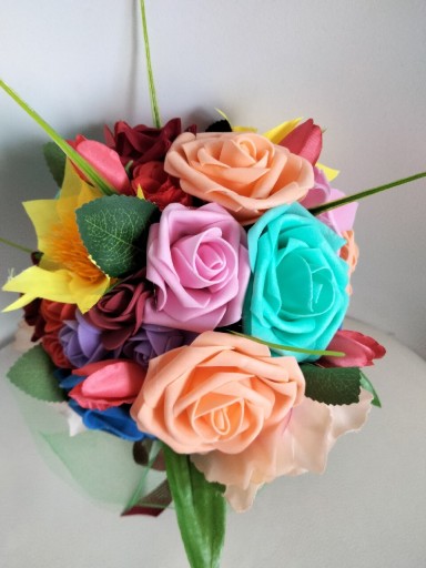 Zdjęcie oferty: Bukiet kwiatów do wazonu 20/25, sztuczne, nowe.