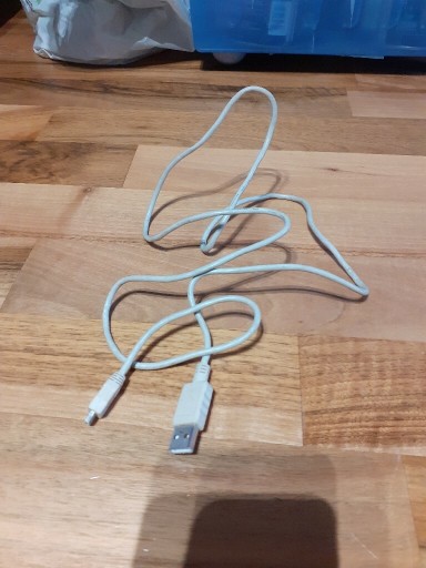 Zdjęcie oferty: Inny kabel USB, np. Ładowarka od aparatu itp. MP3 