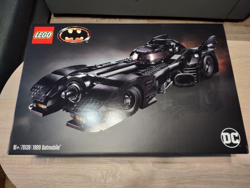 Zdjęcie oferty: Zestaw Lego 76139 - 1989 Batmobil (nowy)