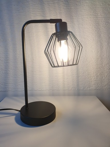 Zdjęcie oferty: Lampka biurkowa nocna z USB RETRO VINTAGE