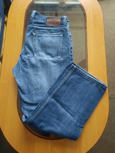 Zdjęcie oferty: Jeansy Tommy Hilfinger 36/30 