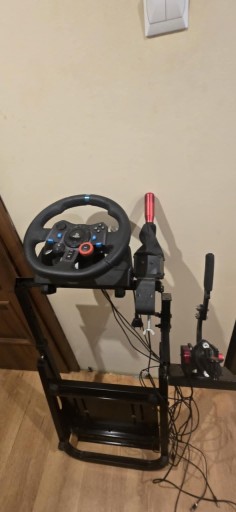 Zdjęcie oferty: Kierownica Logitech G29 + stojak + ręczny + shifter sekwencyjny 508,622,353