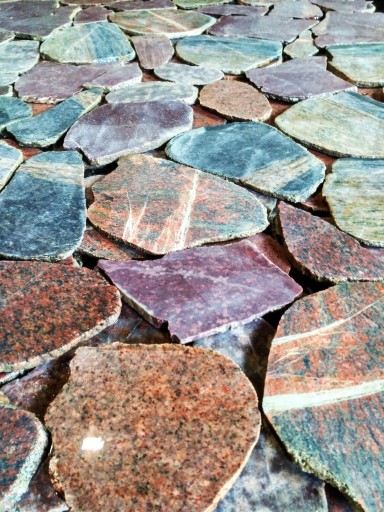 Zdjęcie oferty: Cięty kamień polny; otoczak; naturalny; granit