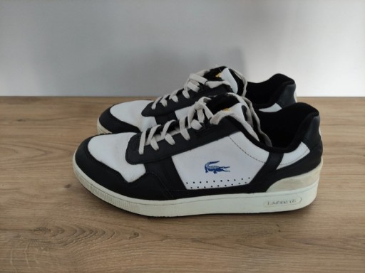 Zdjęcie oferty: Buty Męskie Lacoste T-clip 123 6 Sma r. 42