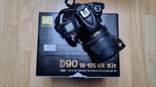 Zdjęcie oferty: Nikon D90 18-105 VR Kit