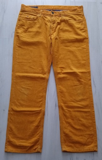 Zdjęcie oferty: Męskie spodnie sztruksowe TOMMY HILFIGER L W34 L30