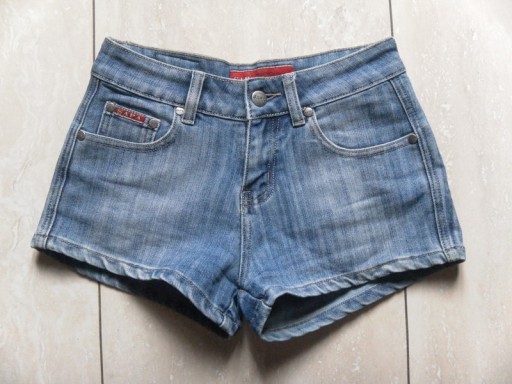 Zdjęcie oferty: Jeansy krótkie spodenki szorty 34,XS/36,S jeansowe