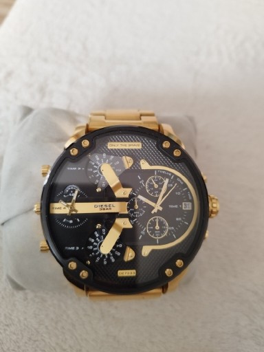 Zdjęcie oferty: Złoty chronograficzny zegarek Diesel 