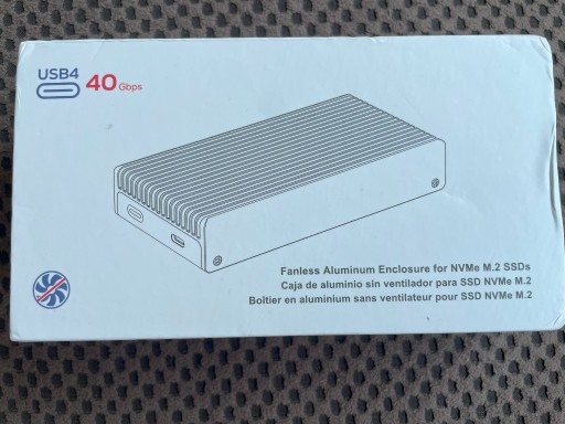 Zdjęcie oferty: Obudowa NVMe 40 Gb/s M.2 USB 4.0 Thunderbolt USB-C