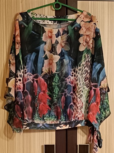 Zdjęcie oferty: Bluzeczka kimono