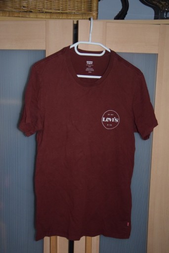 Zdjęcie oferty: Koszulka t-shirt Levi's S slim bordo