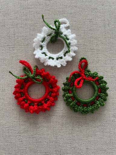 Zdjęcie oferty: Zestaw 3 ręcznie robionych wianuszków świątecznych