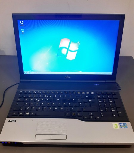 Zdjęcie oferty: Fujitsu A532 15" W7Pro  SSD240GB 