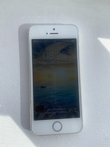 Zdjęcie oferty: Iphone 5s 16 GB bialy
