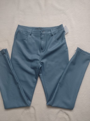 Zdjęcie oferty: Guess spodnie eco-skóra 164-170 dziewczynka boskie