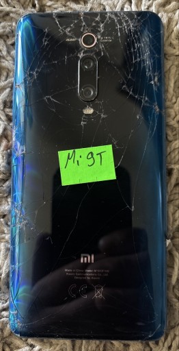 Zdjęcie oferty: Telefon uszkodzony na części lub do naprawy