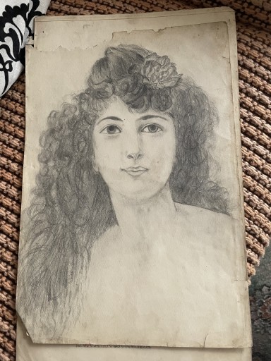 Zdjęcie oferty: Portret kobiety, ołówek, rysunek z początku XX w.