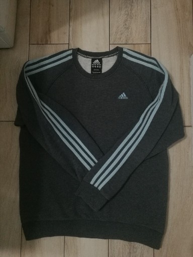 Zdjęcie oferty: Bluza crewneck Adidas z logo 3 pasy