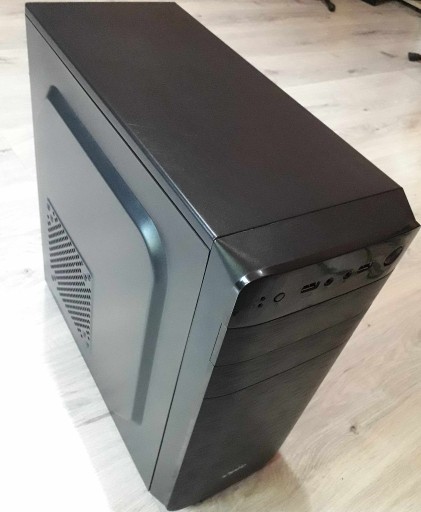 Zdjęcie oferty: FX6300 -Asus M5A78L -DDR3 8GB -GTX 750 2GB -HDD1TB