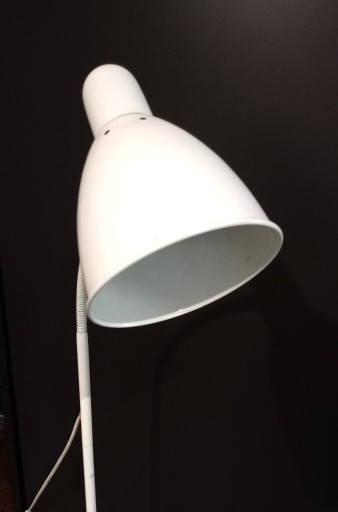 Zdjęcie oferty: lampa podłogowa metalowa biała