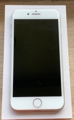 Zdjęcie oferty: IPhone 8 64 GB, biały