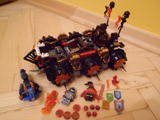 Zdjęcie oferty: Klocki Lego Nexo Knights Machina Oblężnicza 70321