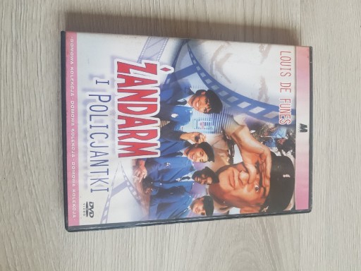 Zdjęcie oferty: ŻANDARM I POLICJANTKI DVD POLSKI DZWIĘK.