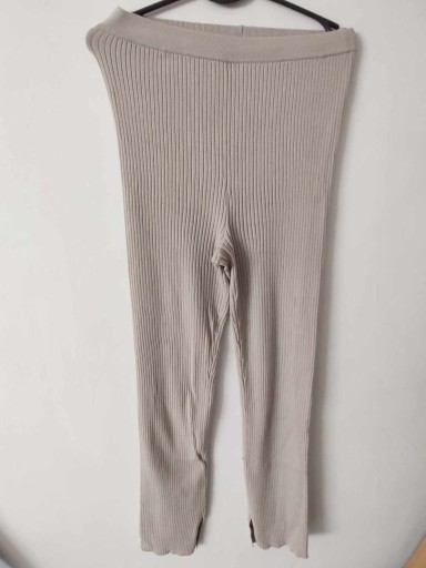 Zdjęcie oferty: H&M dzianinowe super spodnie ,grube,w prazek,s