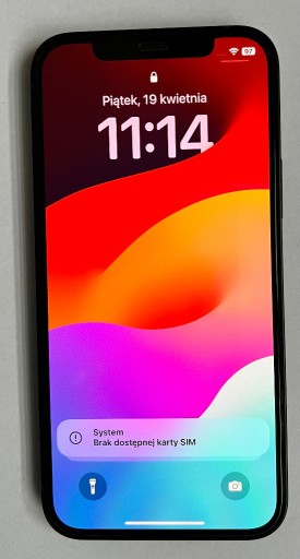 Zdjęcie oferty: Smartfon Apple iPhone 12 4 GB / 128 GB 5G czarny