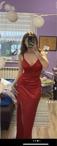 Zdjęcie oferty: sukienka satynowa czerwona