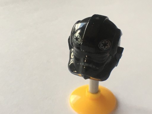 Zdjęcie oferty: LEGO Star Wars hełm TIE Pilot 87556pb02