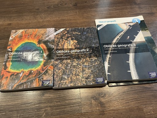 Zdjęcie oferty: Oblicza Geografii 1-3 podręczniki+ćwiczenie