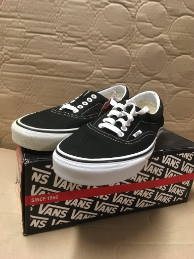 Zdjęcie oferty: Buty VANS Era black us 9.5 / eu 42.5