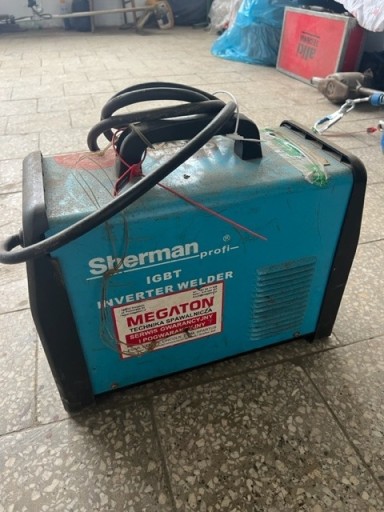 Zdjęcie oferty: Spawarka inwentorowa sherman ARC250C sprawna 