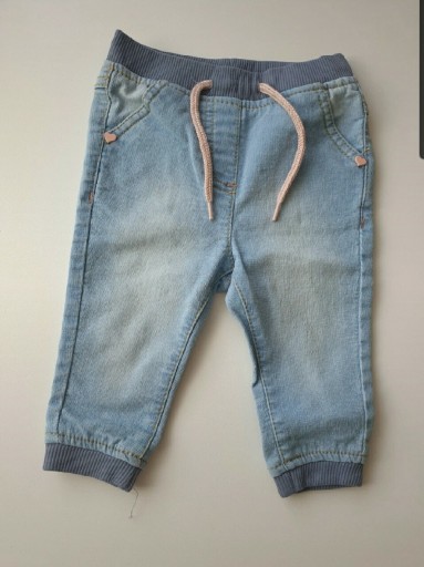 Zdjęcie oferty: Spodnie jeansy joggery r. 74
