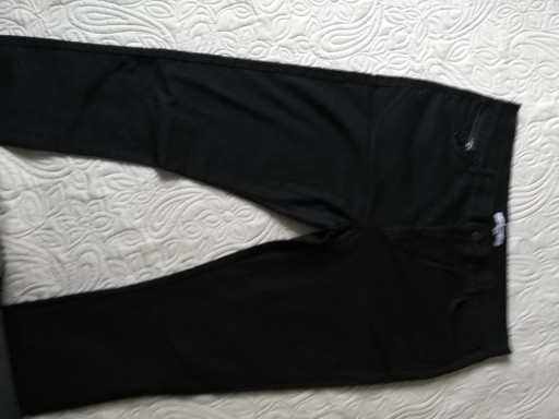Zdjęcie oferty: Świetne, czarne spodnie  bawełna+ elastan 46