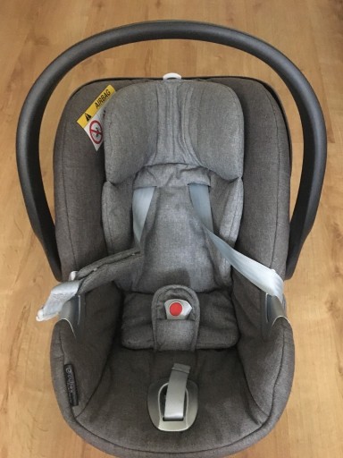 Zdjęcie oferty: CYBEX Aton Q Fotelik samochodowy Manhattan Grey