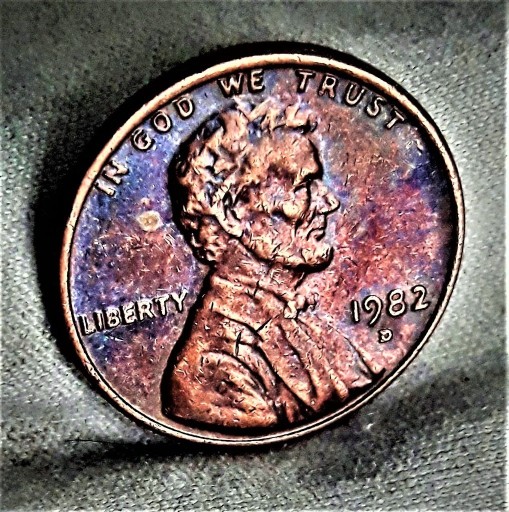 Zdjęcie oferty: LINCOLN  CENT---1982---D--- USA--MIEDŹ--DUŻA  DATA