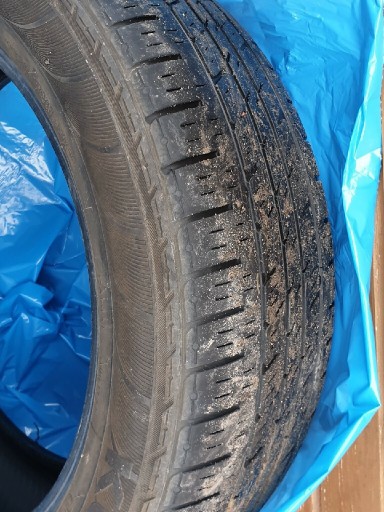 Zdjęcie oferty: 4xOpony wielosezon  Kumho  225/55 R18 